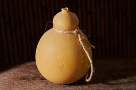 Caciocavallo cheese from Apulia